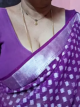 Snapshot of ananya956 chatting on April 3, 2026, 1:53 pm ananya956 online show from April 3, 2026, 1:53 pm