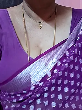 Snapshot of ananya956 chatting on April 4, 2026, 3:05 am ananya956 online show from April 4, 2026, 3:05 am