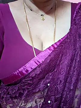 Snapshot of ananya956 chatting on April 6, 2026, 6:36 am ananya956 online show from April 6, 2026, 6:36 am