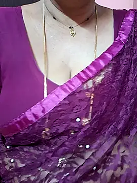 Snapshot of ananya956 chatting on April 6, 2026, 10:22 pm ananya956 online show from April 6, 2026, 10:22 pm