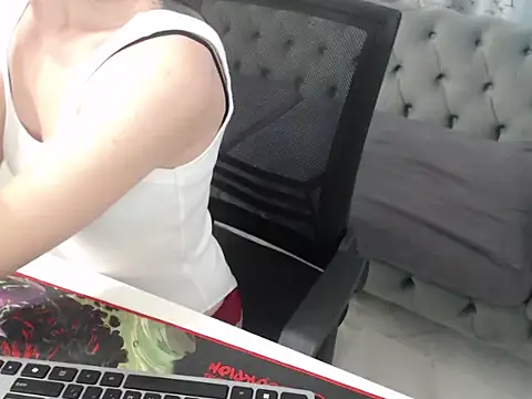 svetysin online show from April 25, 2026, 9:23 am