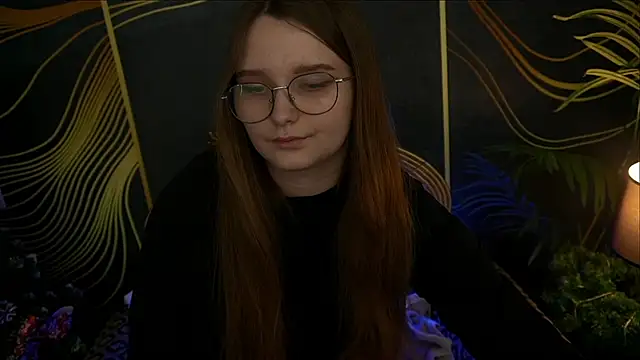 MagicPeachh  online show from January 14, 2025, 1:17 pm