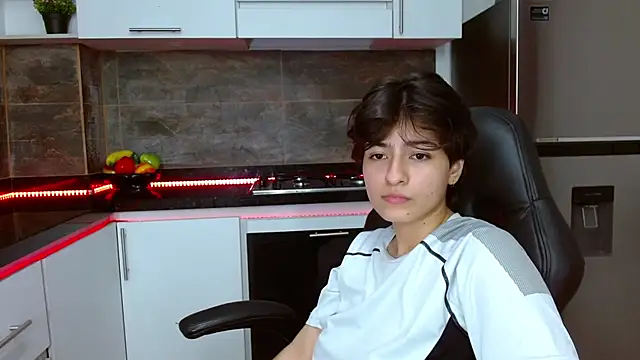 Bryce Evans online show from November 25, 2025, 3:23 pm