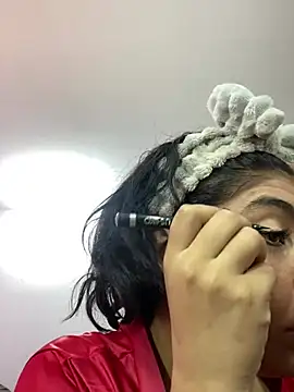 Snapshot of im_anna_ chatting on March 20, 2025, 11:05 am im anna  online show from March 20, 2025, 11:05 am