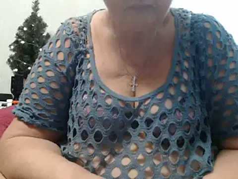 Snapshot of DeniseeRose chatting on December 3, 2024, 8:39 pm DeniseeRose online show from December 3, 2024, 8:39 pm