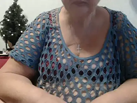 Snapshot of DeniseeRose chatting on December 8, 2024, 11:57 am DeniseeRose online show from December 8, 2024, 11:57 am