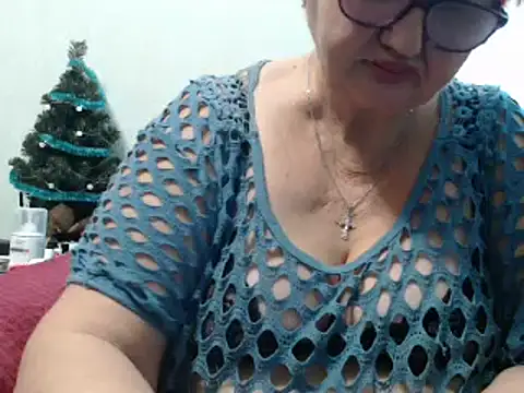 Snapshot of DeniseeRose chatting on December 26, 2024, 2:01 am DeniseeRose online show from December 26, 2024, 2:01 am