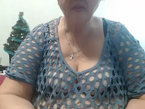 Snapshot of DeniseeRose chatting on January 6, 2025, 4:13 pm DeniseeRose online show from January 6, 2025, 4:13 pm