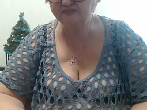 Snapshot of DeniseeRose chatting on January 16, 2025, 5:23 pm DeniseeRose online show from January 16, 2025, 5:23 pm