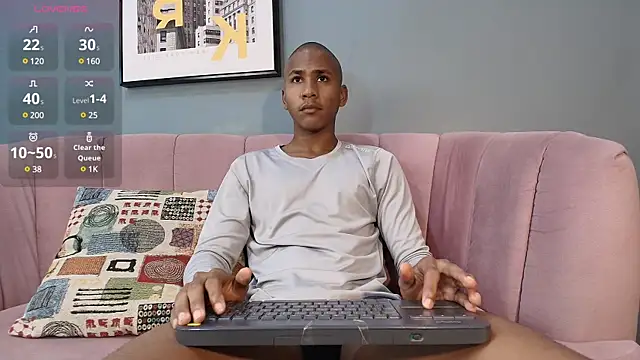 Snapshot of Ethan_Fox11 chatting on December 28, 2024, 2:32 pm Ethan Fox11 online show from December 28, 2024, 2:32 pm