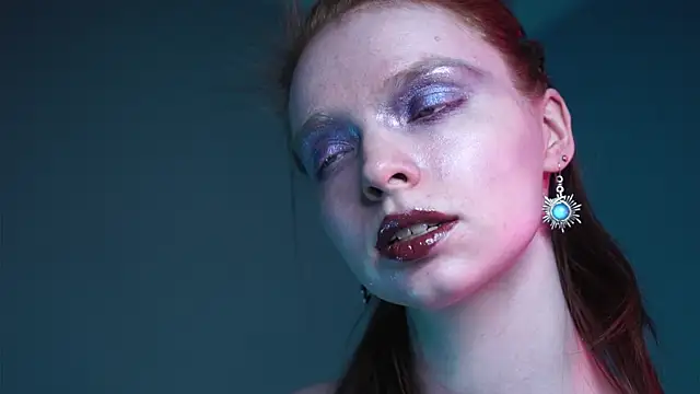 ginger hugs online show from April 16, 2026, 10:01 pm