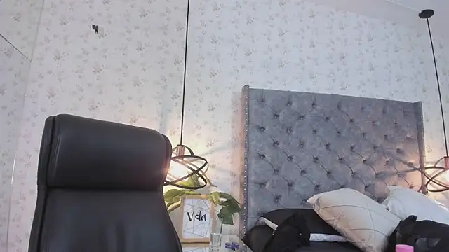 MissSussy online show from May 21, 2026, 4:19 am