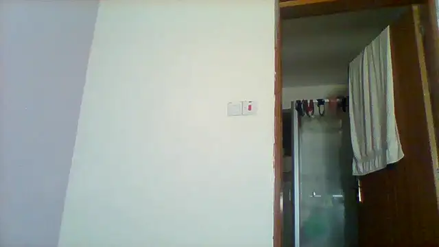 curvy natallie online show from April 16, 2026, 9:15 pm