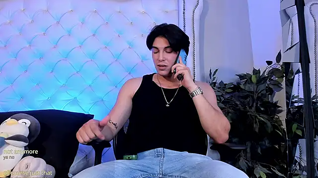 Karimferrer online show from April 17, 2026, 3:42 am