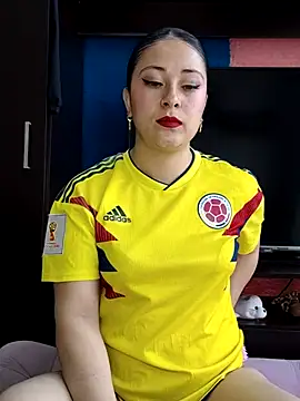 Snapshot of LisbethMoore_ chatting on June 17, 2026, 3:13 pm LisbethMoore online show from June 17, 2026, 3:13 pm