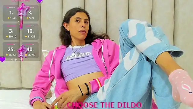 FreyaMoller online show from September 13, 2025, 7:24 pm