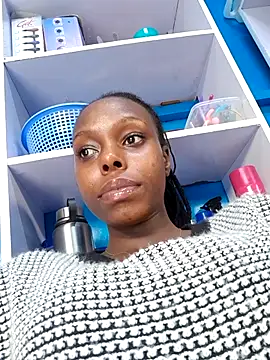 naughty ebony-queen online show from December 21, 2025, 2:13 pm