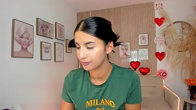 Kimm khalifa online show from February 20, 2025, 8:03 pm