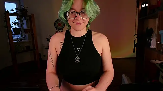 alisahug online show from January 24, 2025, 11:48 am