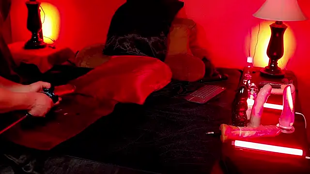 JenniferCD online show from March 16, 2025, 1:17 am