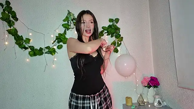 ari kat online show from February 17, 2025, 2:53 am