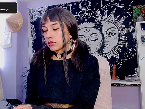 Snapshot of melissahowl chatting on July 20, 2026, 12:51 pm melissahowl online show from July 20, 2026, 12:51 pm