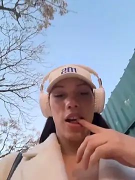 Carlita cute online show from February 20, 2026, 5:57 pm