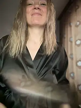 Crazy-Rosa online show from February 16, 2025, 3:47 am