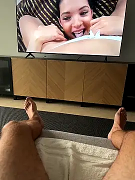 Snapshot of RonH1234 chatting on October 13, 2025, 9:42 am RonH1234 online show from October 13, 2025, 9:42 am