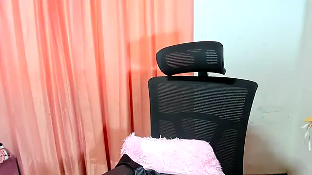 FalakRese online show from October 14, 2025, 5:58 pm