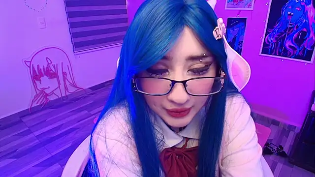 Miwa violet online show from May 28, 2026, 6:05 pm