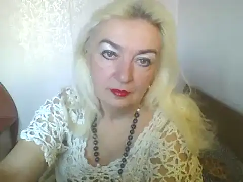 Snapshot of Meri798 chatting on December 18, 2024, 10:19 am Meri798 online show from December 18, 2024, 10:19 am
