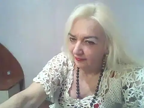 Snapshot of Meri798 chatting on January 2, 2025, 4:56 pm Meri798 online show from January 2, 2025, 4:56 pm