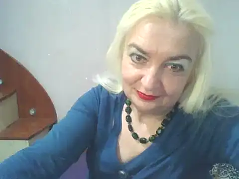 Snapshot of Meri798 chatting on January 3, 2025, 5:42 pm Meri798 online show from January 3, 2025, 5:42 pm