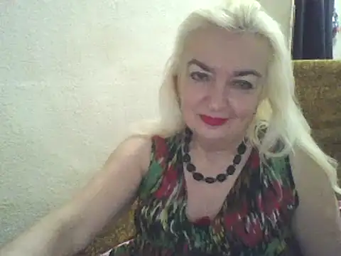Snapshot of Meri798 chatting on January 24, 2025, 12:52 am Meri798 online show from January 24, 2025, 12:52 am