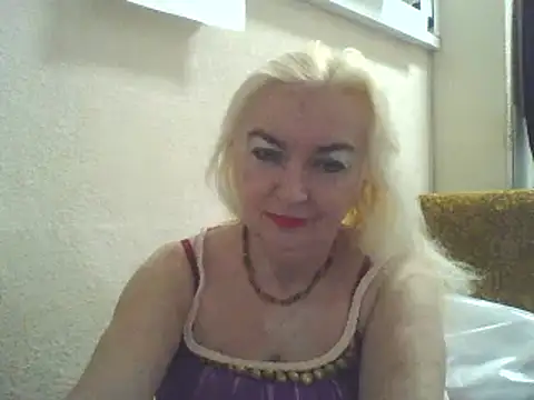 Snapshot of Meri798 chatting on February 10, 2025, 10:09 pm Meri798 online show from February 10, 2025, 10:09 pm