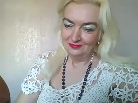 Snapshot of Meri798 chatting on February 12, 2025, 11:40 am Meri798 online show from February 12, 2025, 11:40 am