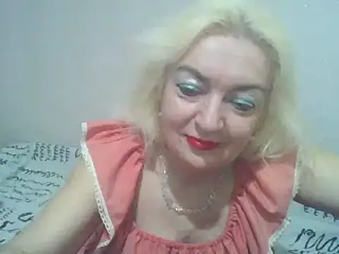 Snapshot of Meri798 chatting on February 26, 2025, 10:53 pm Meri798 online show from February 26, 2025, 10:53 pm