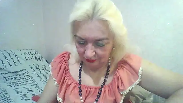 Snapshot of Meri798 chatting on March 1, 2025, 7:04 pm Meri798 online show from March 1, 2025, 7:04 pm
