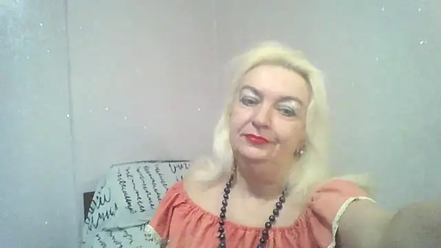 Snapshot of Meri798 chatting on March 2, 2025, 5:12 am Meri798 online show from March 2, 2025, 5:12 am