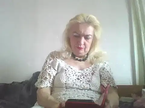 Meri798 online show from April 8, 2026, 9:42 am