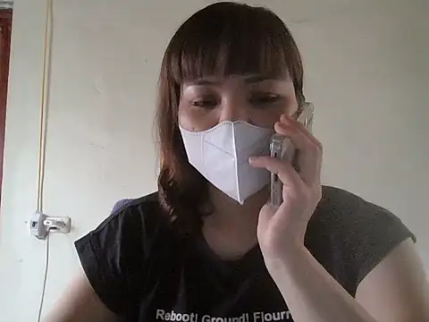 Angela-Eira online show from April 9, 2026, 6:19 am