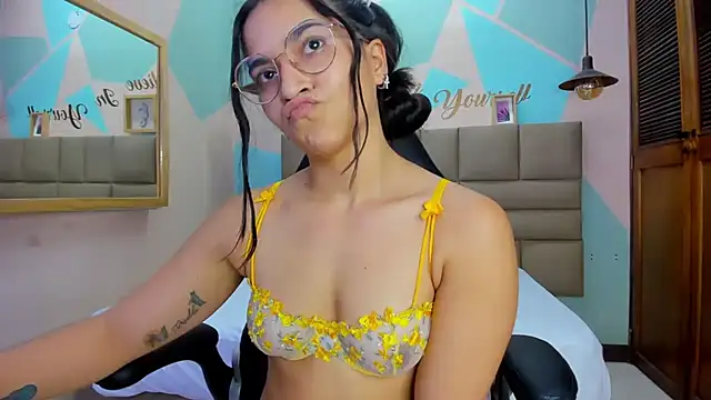 Snapshot of lalytulu99 chatting on January 11, 2025, 1:06 am lalytulu99 online show from January 11, 2025, 1:06 am