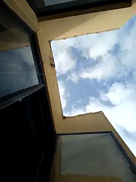 weedmanhot28 online show from March 3, 2026, 1:06 pm