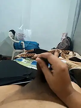 143n143143 online show from December 13, 2025, 7:53 pm