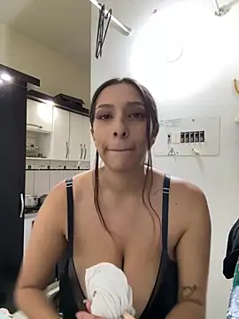 Dahian XXX online show from April 29, 2026, 11:44 pm