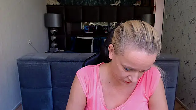 Wendysexyx online show from September 29, 2025, 8:30 am