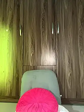 Baby Claraa online show from October 31, 2025, 5:30 am