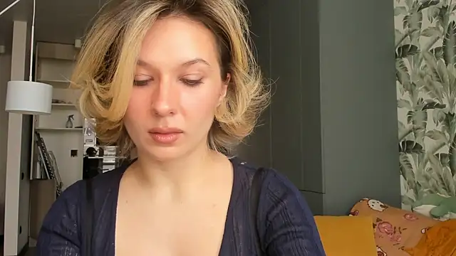 Lilith lutherlow online show from March 28, 2026, 12:16 pm