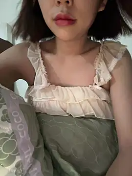Snapshot of Samsam_567 chatting on May 18, 2026, 4:24 pm Samsam 567 online show from May 18, 2026, 4:24 pm